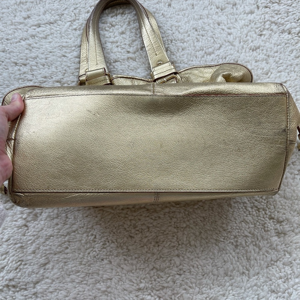 Dooney and Bourke “Chiara” Large Gold Tote - Picture 4 of 11